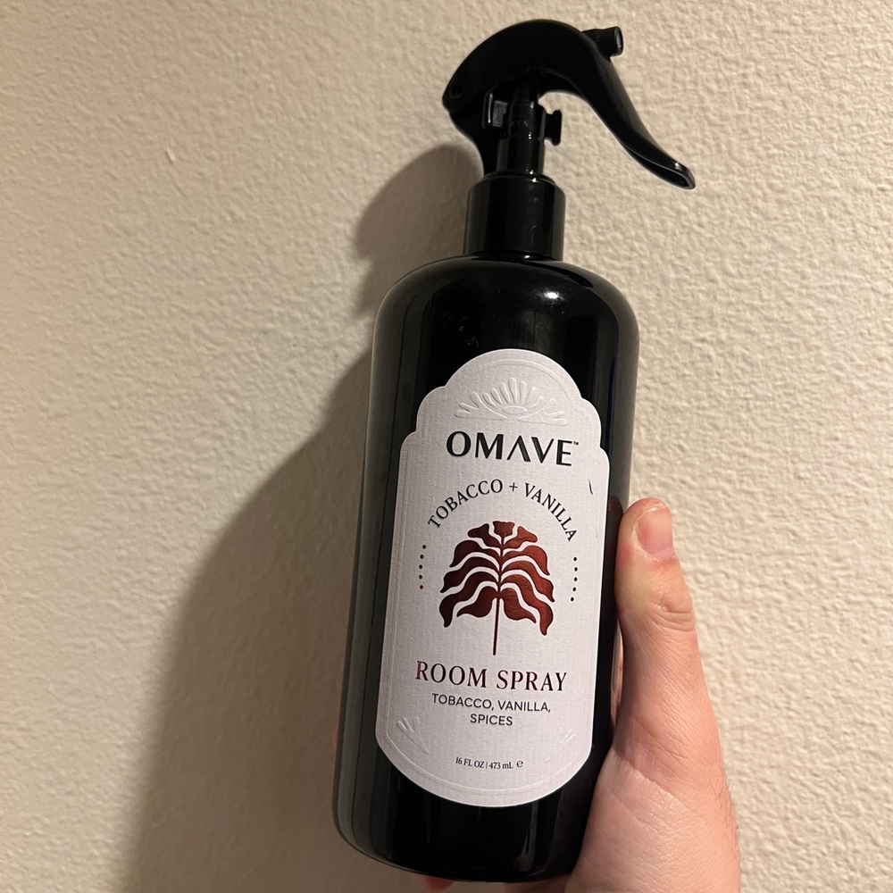 TOBACCO VANILLA & SPICES Room Spray by OMAVE